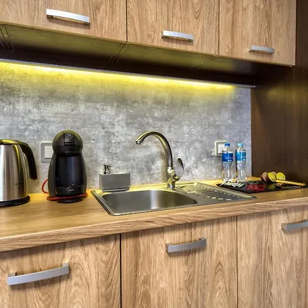 Alibi Апартаменты *