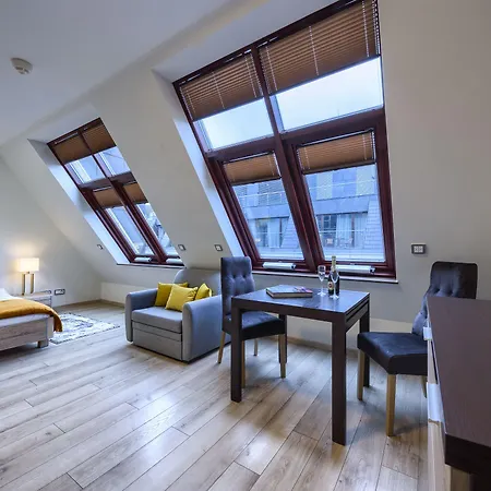 Alibi Apartment