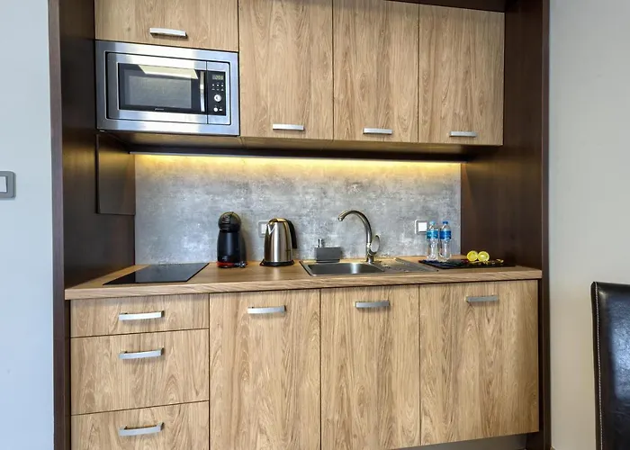 Alibi فروتسواف